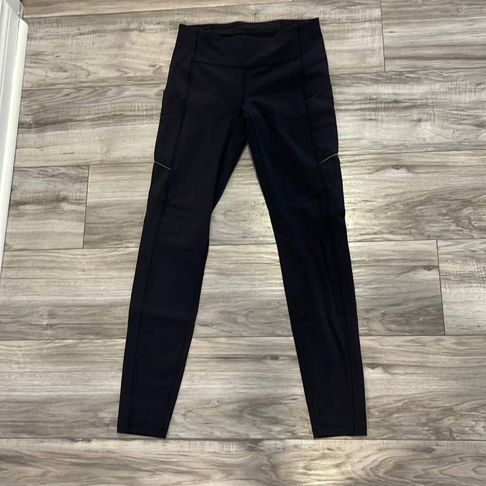 LULULEMON Leggings.